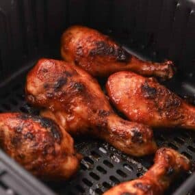 BBQ Chicken Drumsticks cooked in air fryer basket