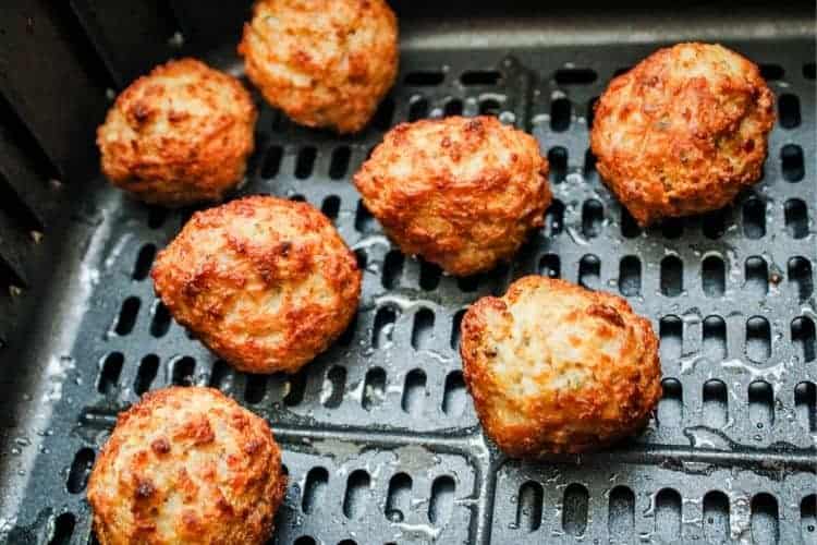Cooked Meatballs in Air Fryer