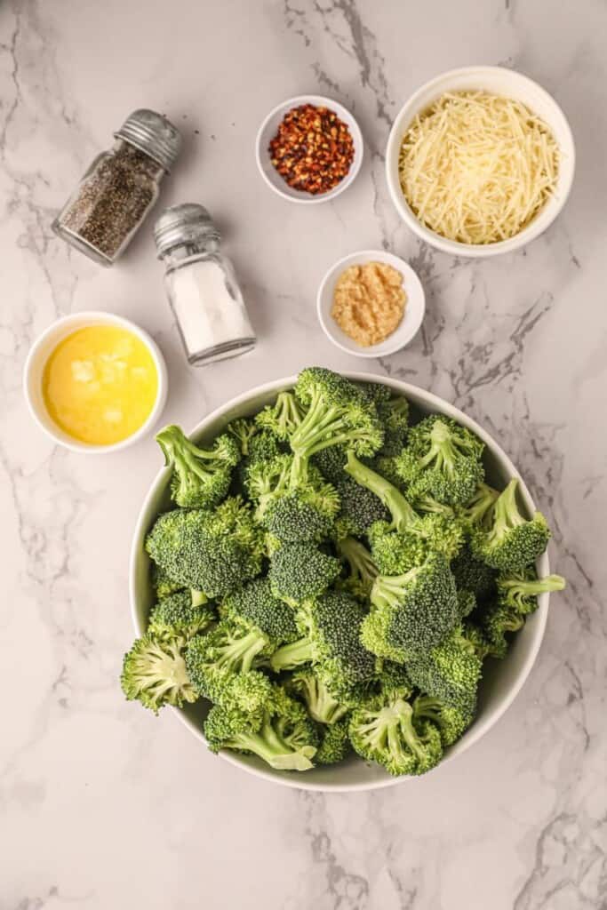 Ingredients needed to make air fryer broccoli in bowls