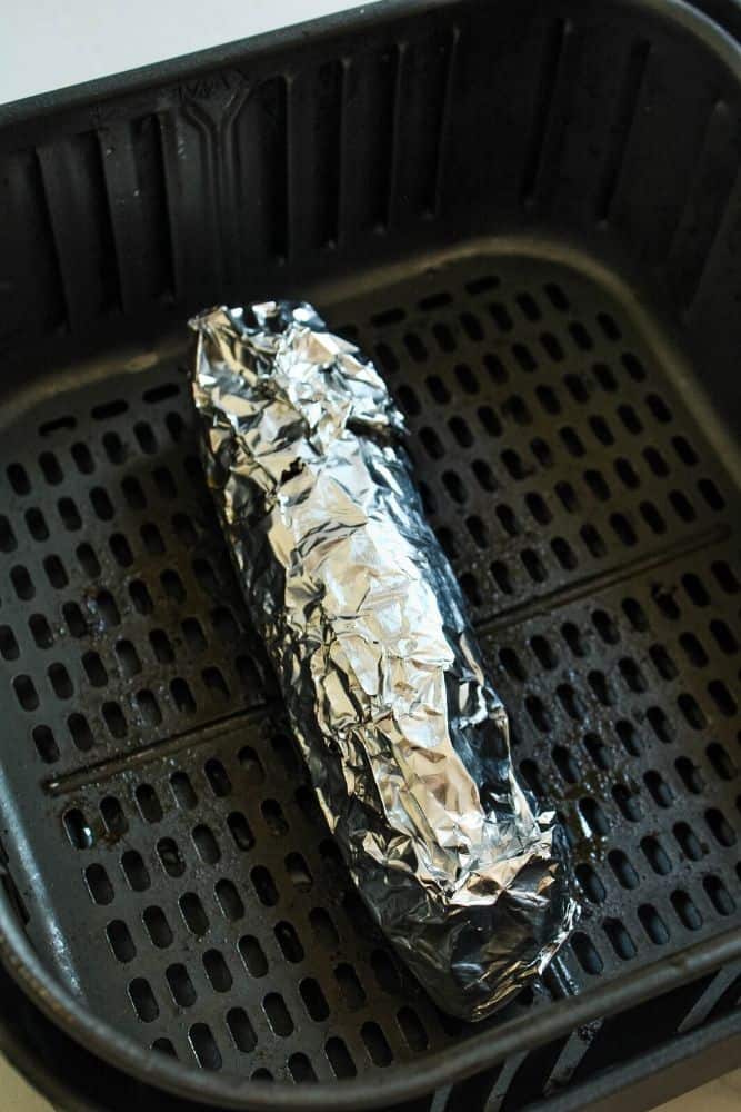 Can You Put Aluminum Foil In An Air Fryer?