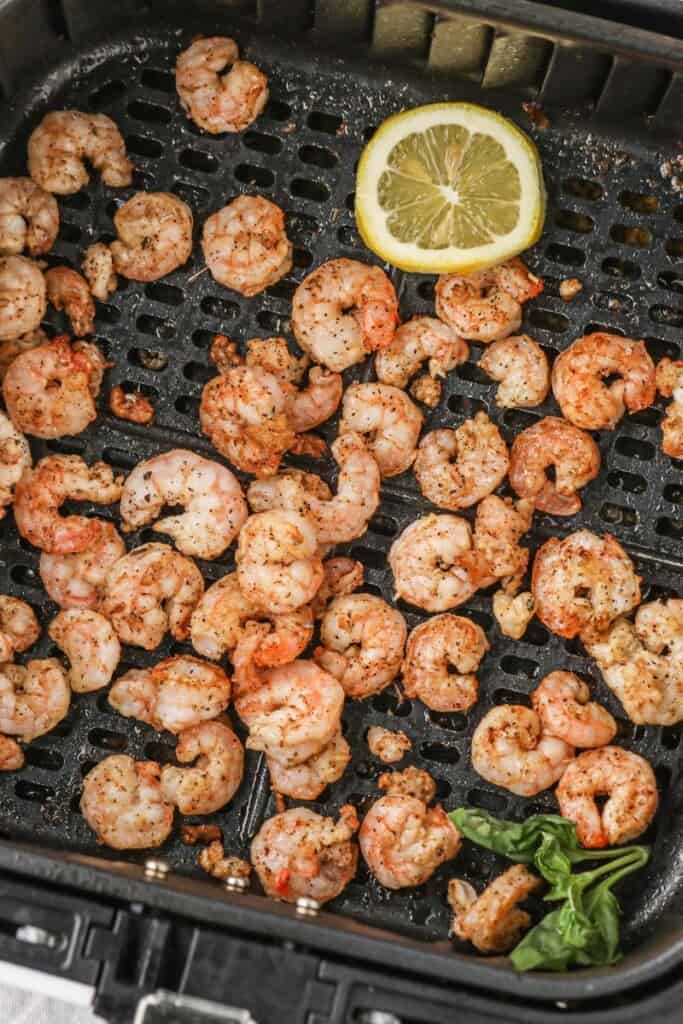 Cooked shrimp in air fryer