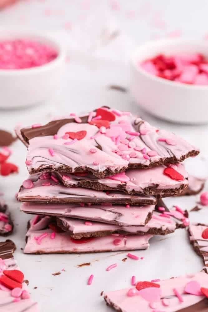 Pink Valentines Day Chocolate Bark with sprinkles and hearts on top