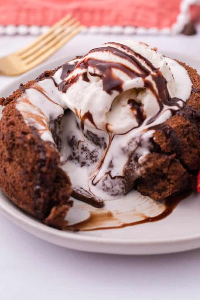 Pastel de lava Air Fryer con Nutella Pastel de lava Air Fryer con Nutella