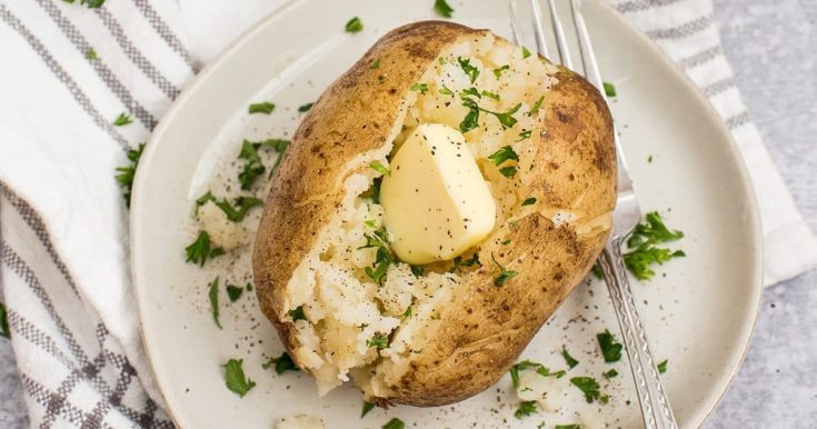 https://www.everydayfamilycooking.com/wp-content/uploads/2021/04/Pressure_Cooking_Today_Instant_Pot_Baked_Potatoes_FB-735x386.jpg
