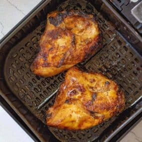 Cooked bone in chicken in air fryer