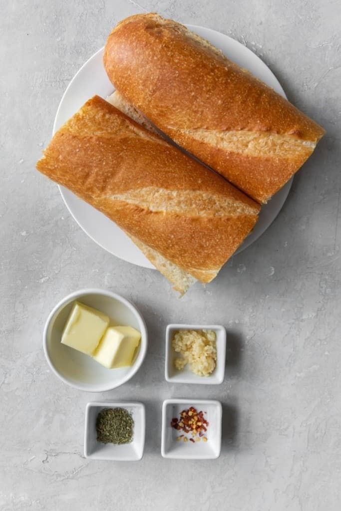 Ingredients needed to make garlic bread in the air fryer