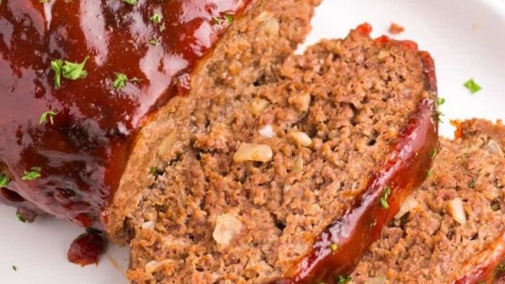 https://www.everydayfamilycooking.com/wp-content/uploads/2021/08/air-fryer-meatloaf10-720x405.jpg