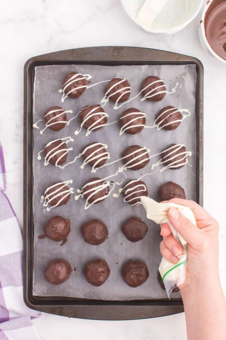 Easy Oreo Balls Without Cream Cheese Everyday Family Cooking