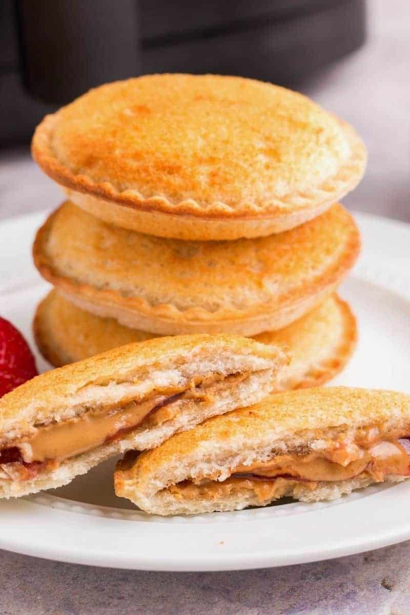 Air Fryer Uncrustables | Everyday Family Cooking