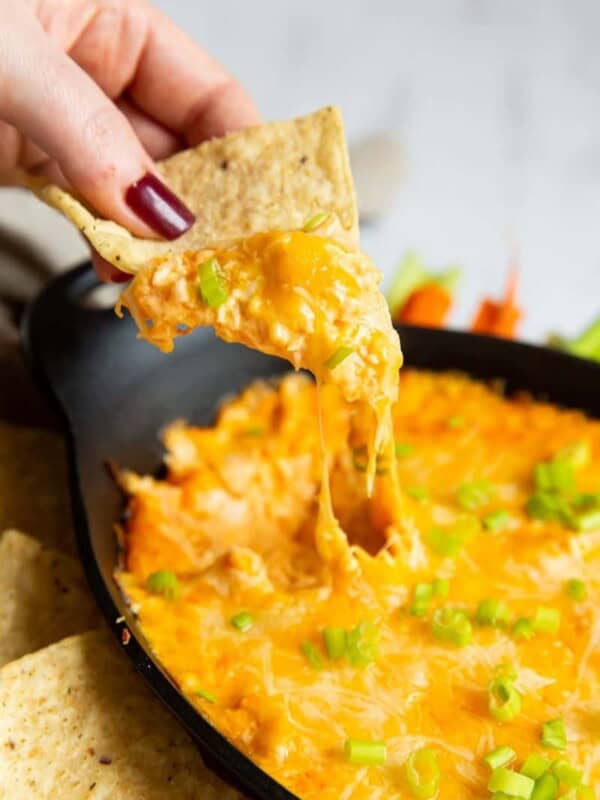Cheesy and gooey buffalo chicken dip without cream cheese