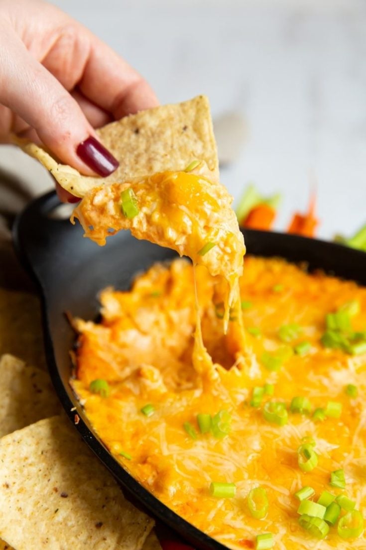 Cheesy and gooey buffalo chicken dip without cream cheese