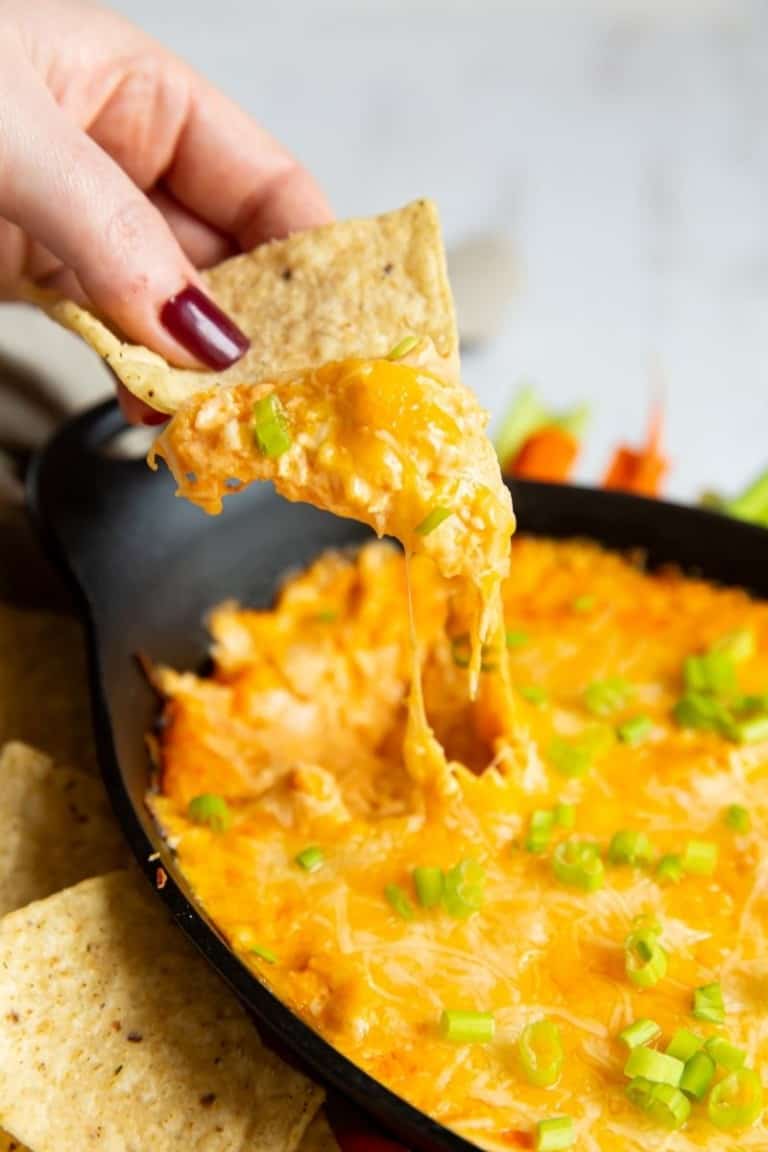 Buffalo Chicken Dip Without Cream Cheese | Everyday Family Cooking