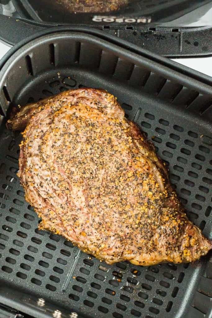 placed leftover steak in air fryer to reheat