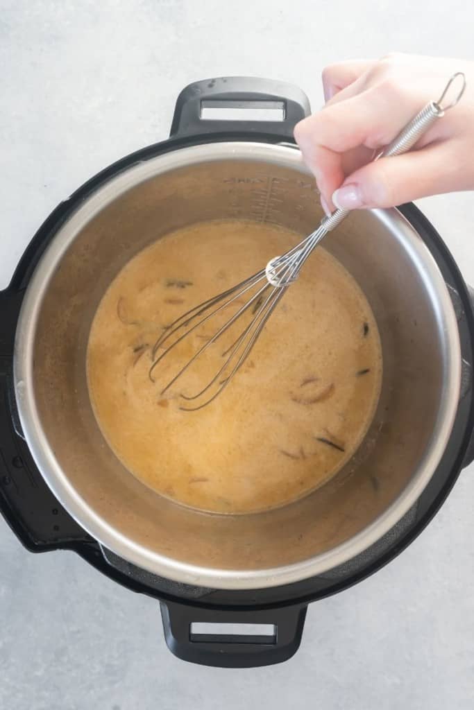 whisk in the sauce in instant pot