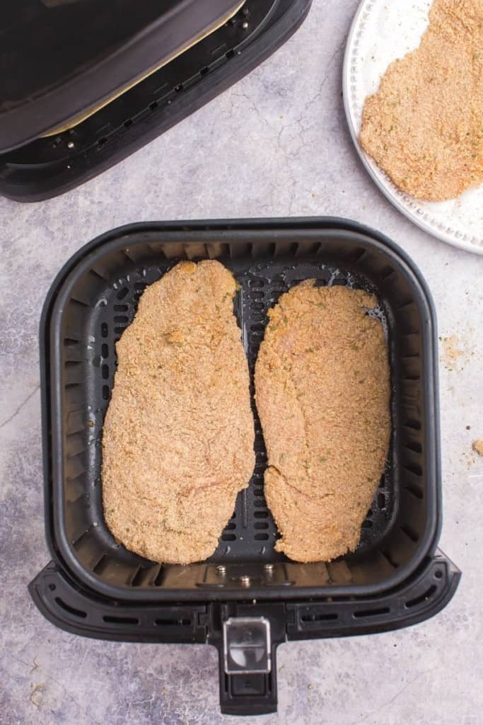 cook chicken cutlets in single layer in air fryer