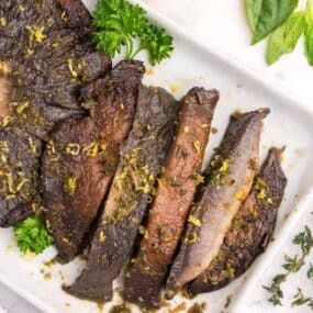 Slices of portobello mushroom cooked in air fryer