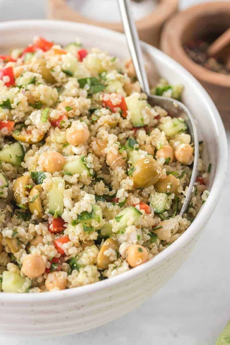 Quinoa Chickpea Salad | Everyday Family Cooking