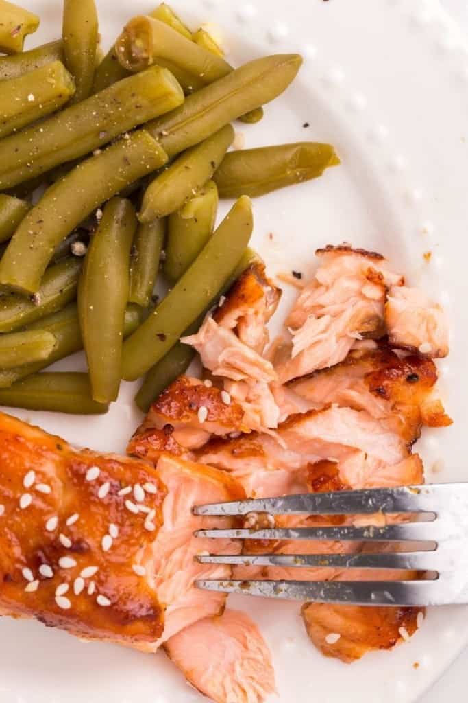 teriyaki salmon and green beans on plate