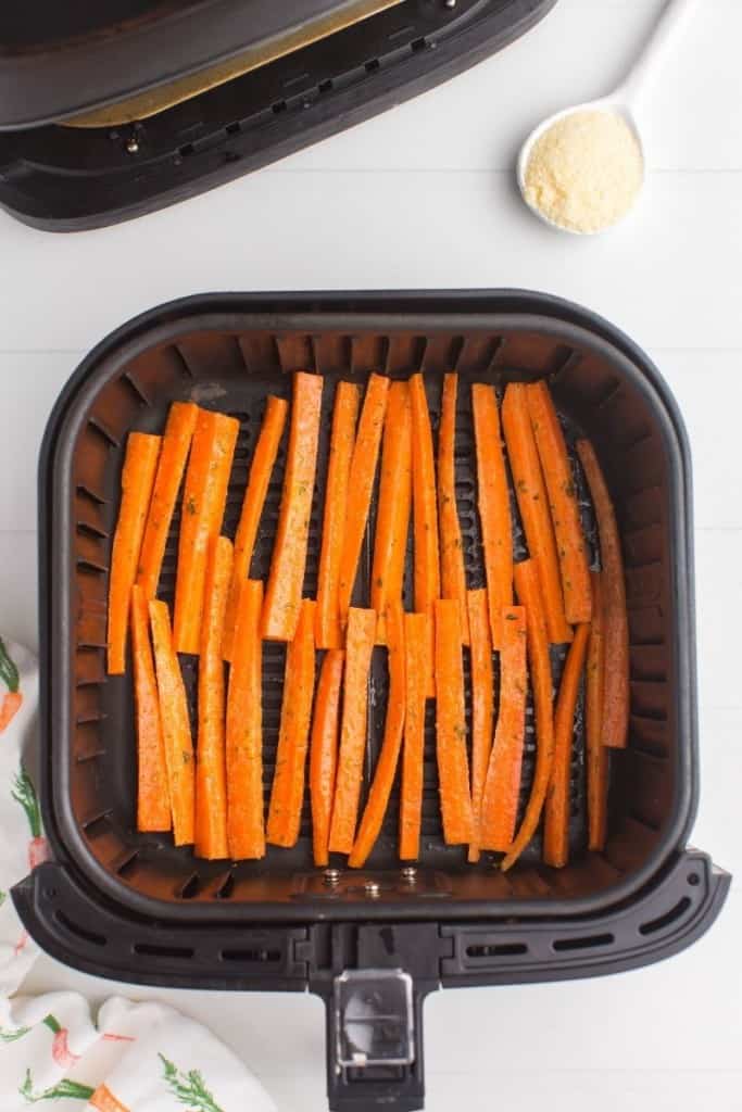 place carrots in single layer in air fryer