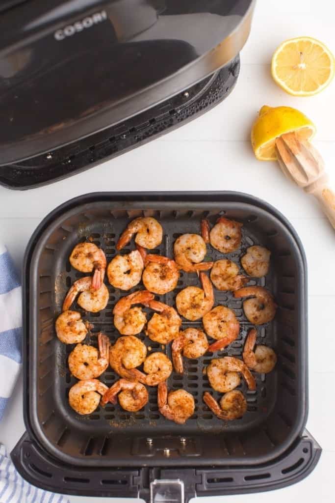 place shrimp in single layer in air fryer