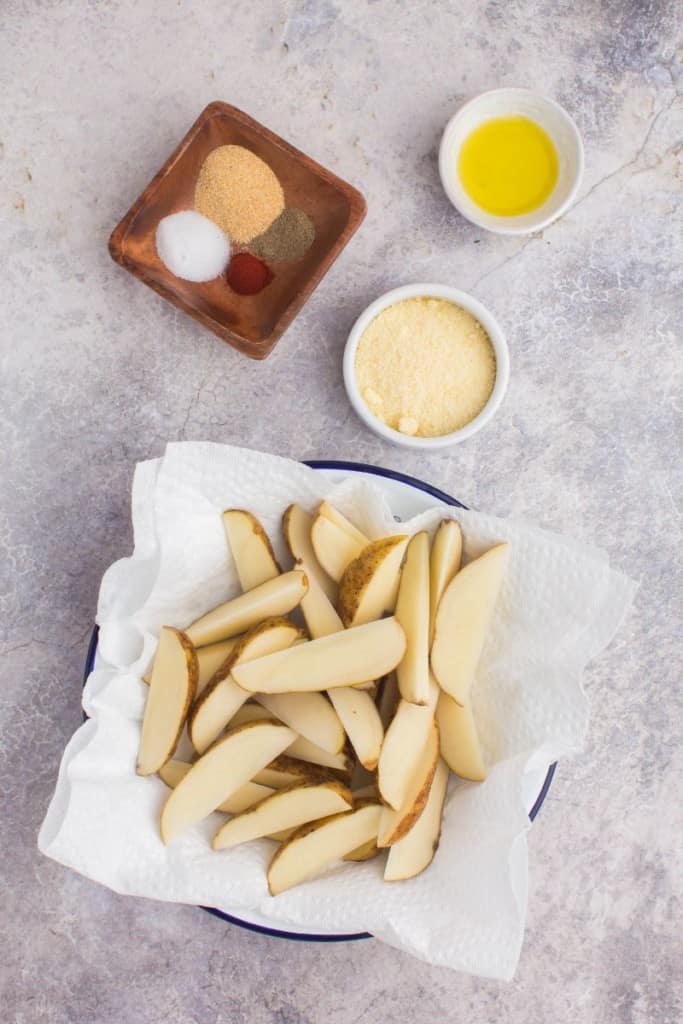 cut potato into wedges