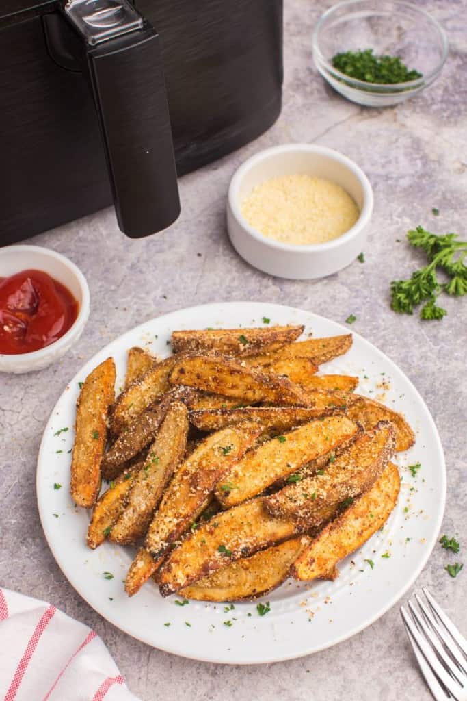 homemade potato wedges with dipping sauces
