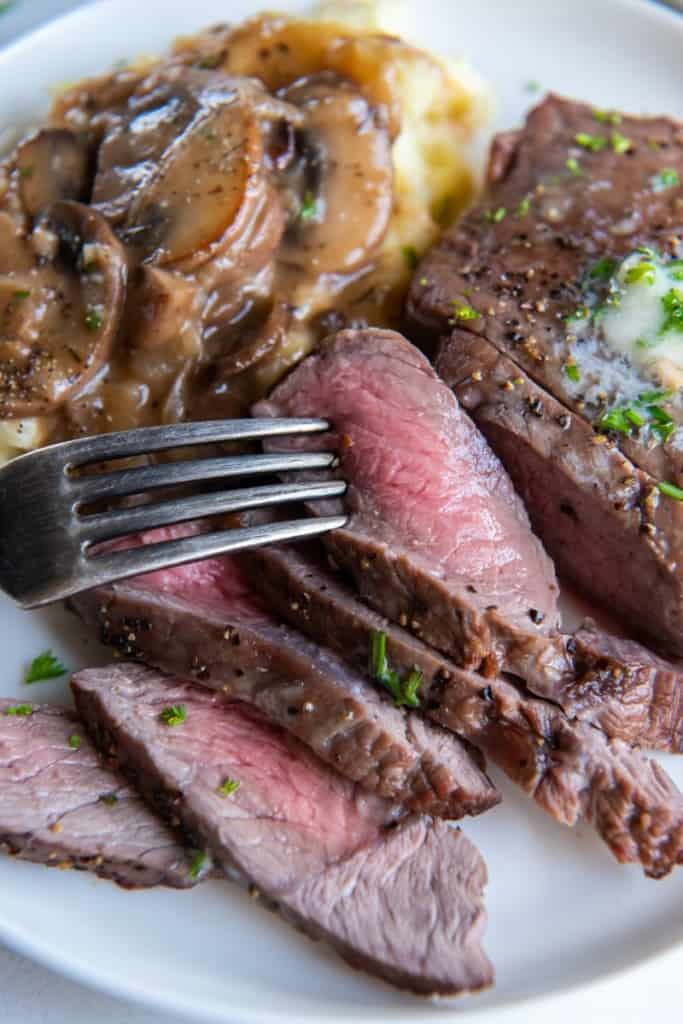 sliced air fryer sirloin steak