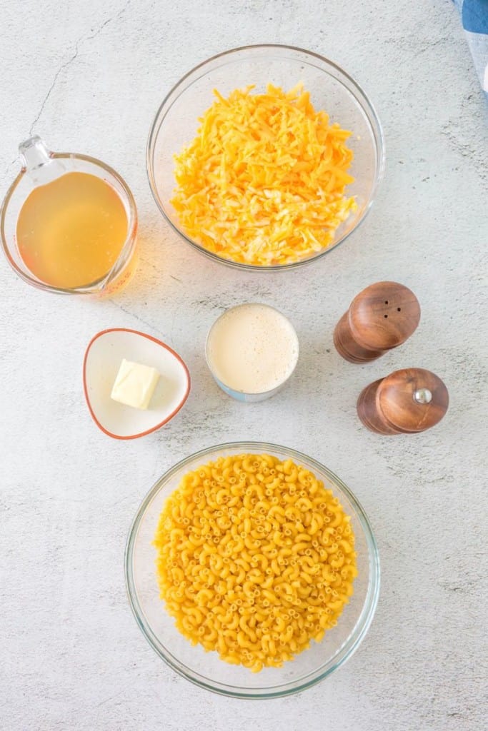 ingredients to make mac and cheese