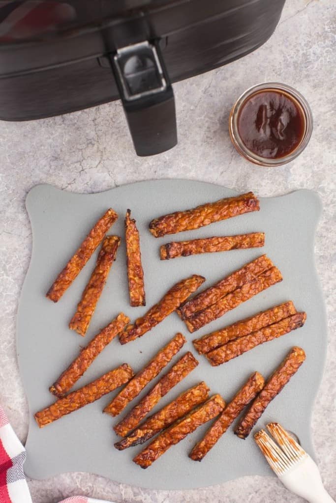 ready to serve air fryer tempeh