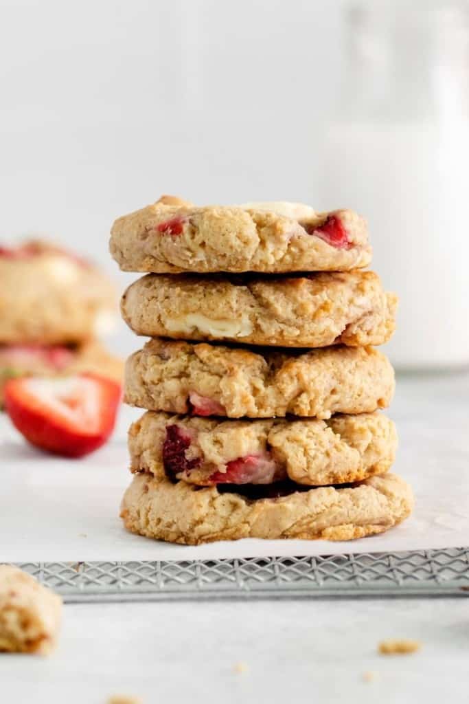 A stack of strawberry cheesecake cookies