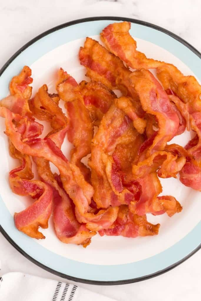 plate of air fryer frozen bacon