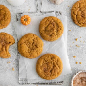 several pumpkin snickerdoodles