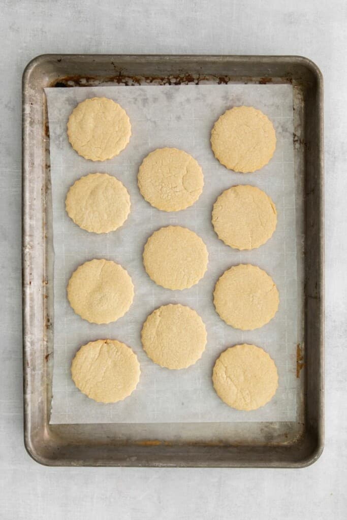 freshly baked sugar cookies