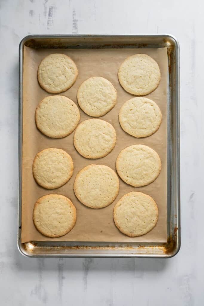 baked cookies on baking sheet