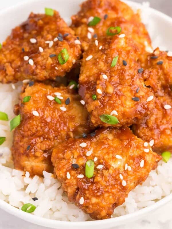 closeup of teriyaki chicken