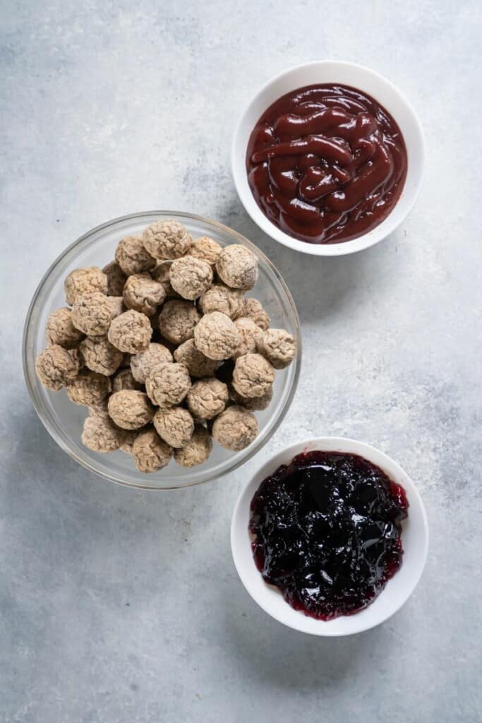ingredients to make bbq grape jelly meatballs
