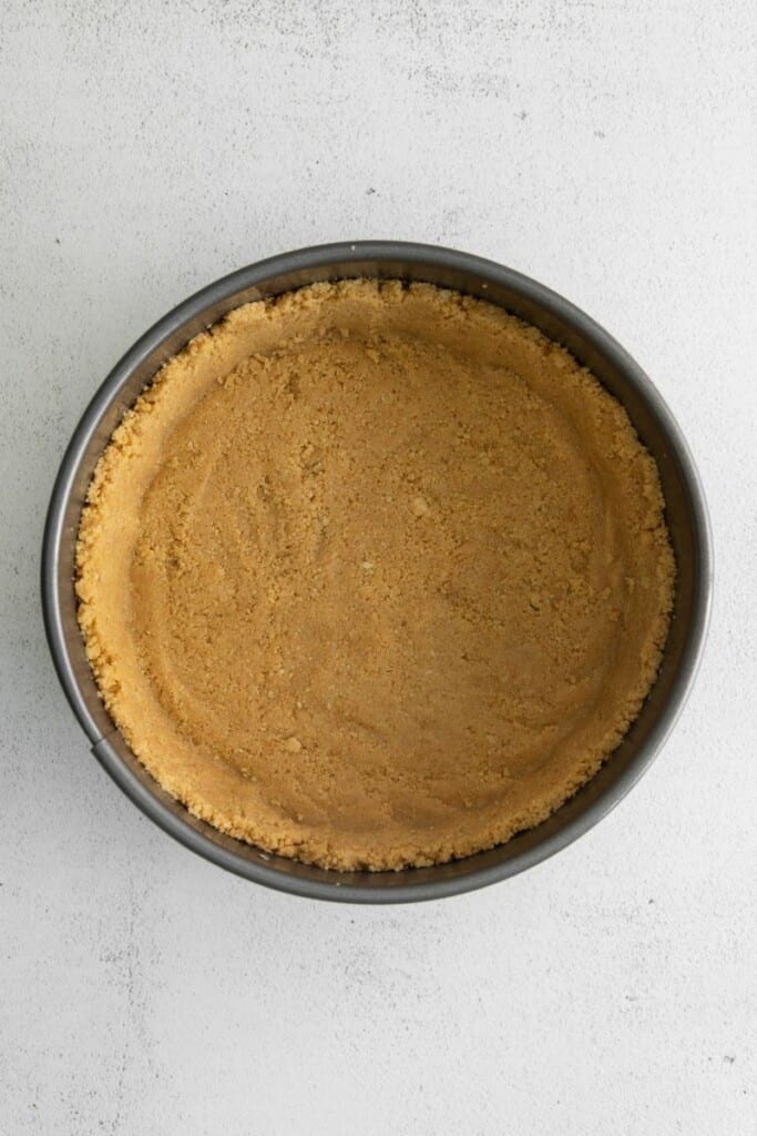 cheesecake crust in pan