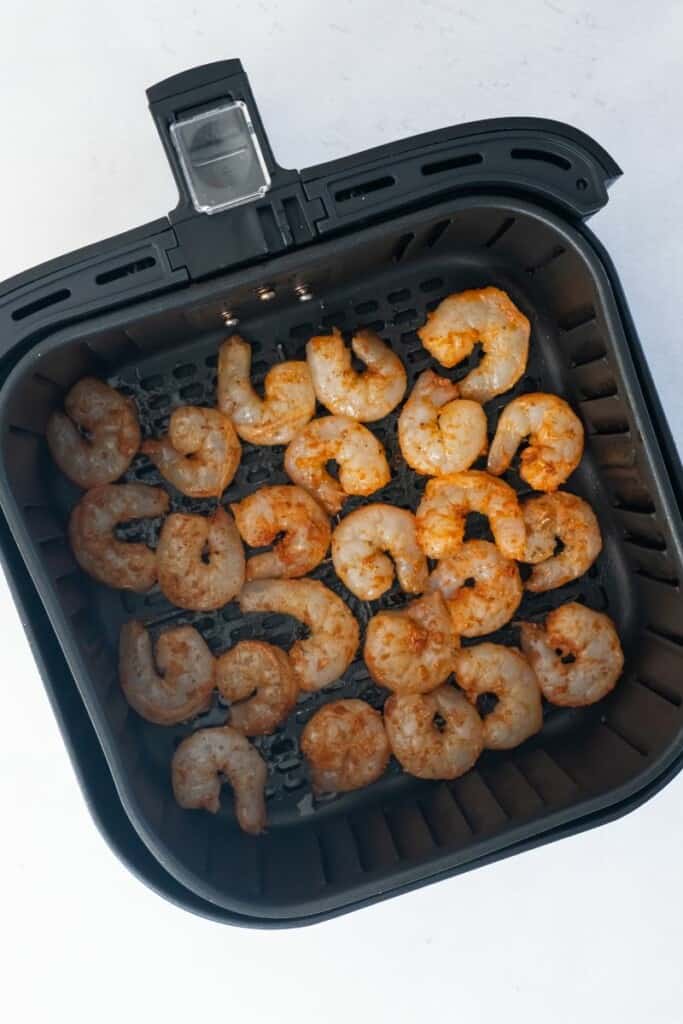 raw shrimp in air fryer basket