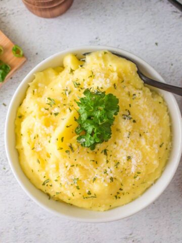 mashed potatoes with fresh herbs