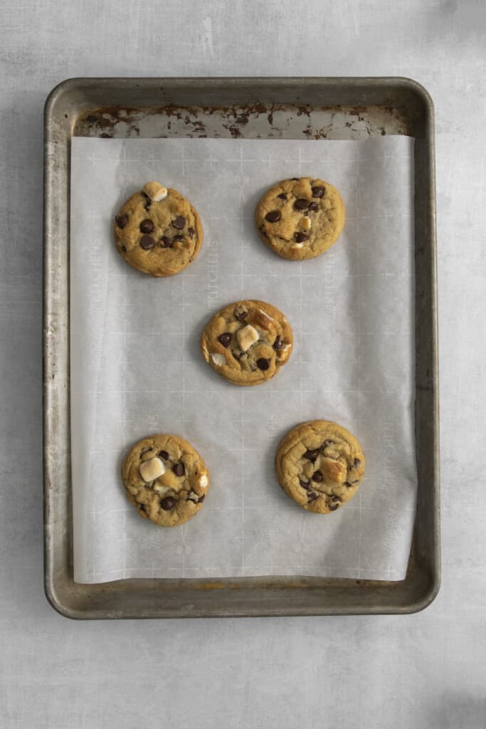 freshly baked cookies on baking sheet
