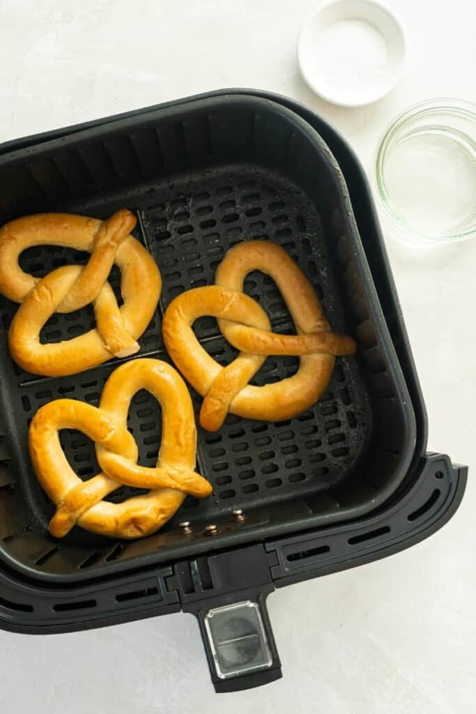 prezels in air fryer basket