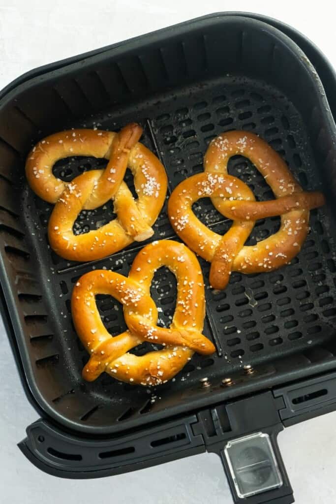 salted pretzels in air fryer basket