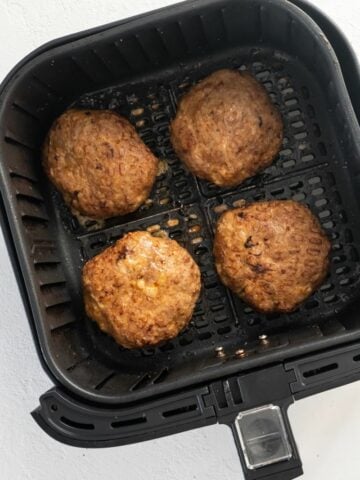 turkey burger patties in air fryer basket