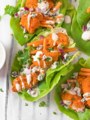lettuce with buffalo chicken