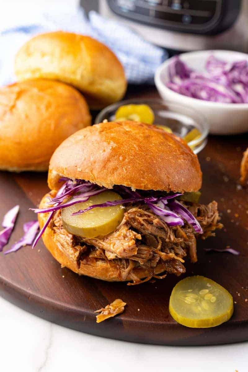 Pulled Pork Sandwiches in the Ninja® Foodi® PossibleCooker™ PRO