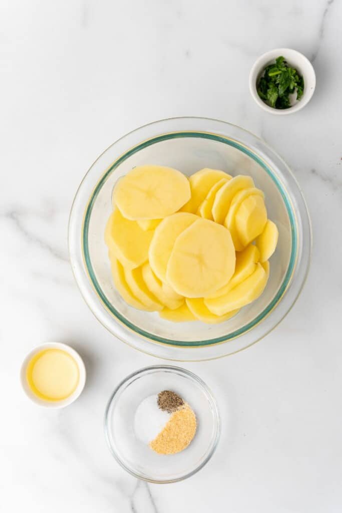 ingredients to make air fryer sliced potatoes