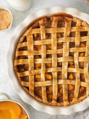 baked canned peach pie