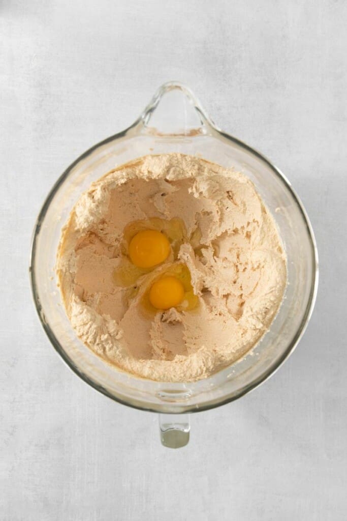Whipped butter with cracked eggs. 