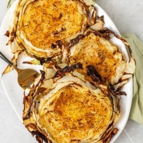 air fryer cabbage on a platter.