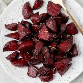 a plate full of air fryer beets